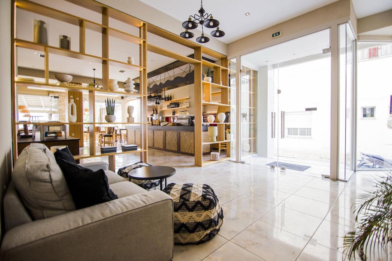 Kasta Beach Hotel Ofrinion Luaran gambar