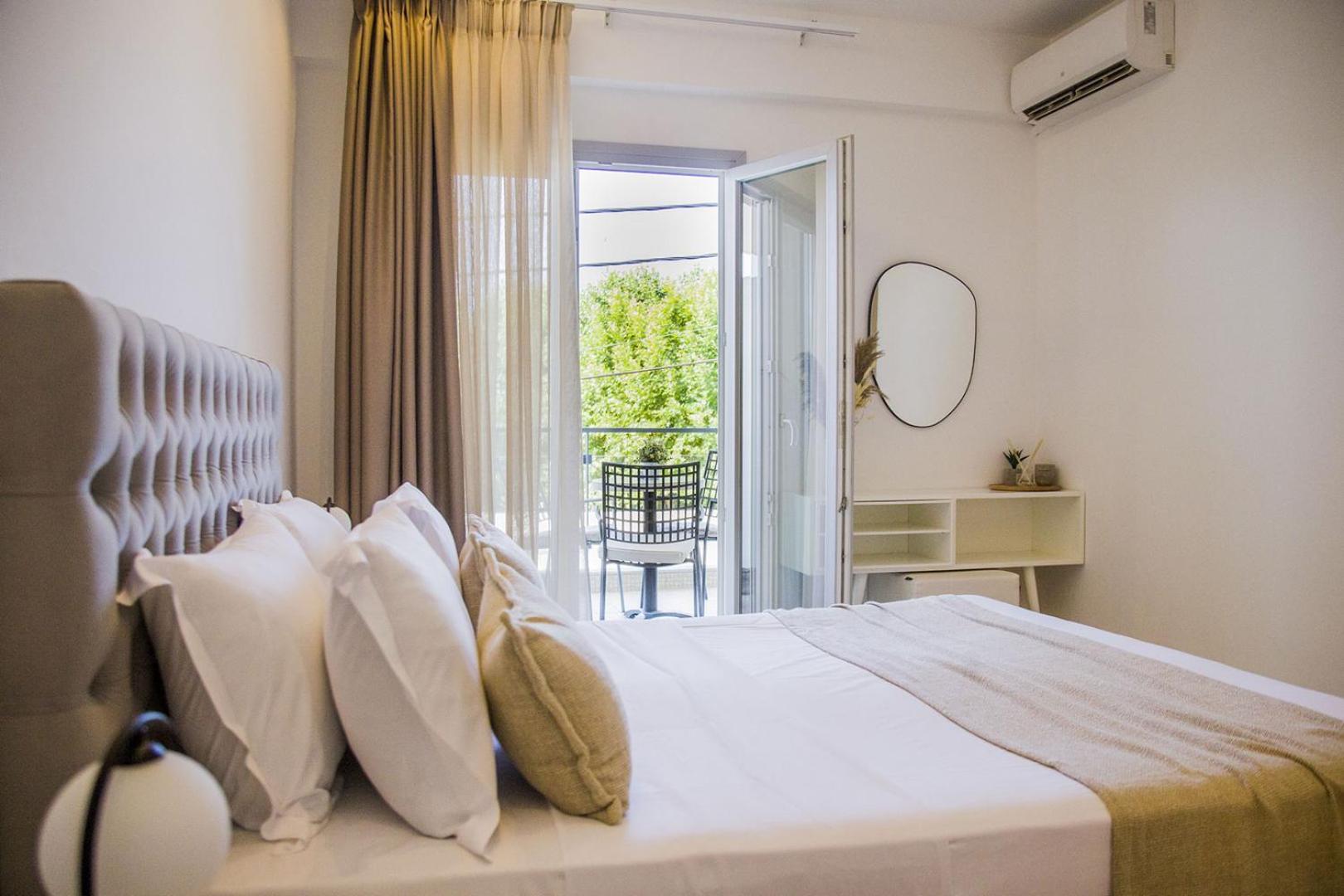 Kasta Beach Hotel Ofrinion Luaran gambar